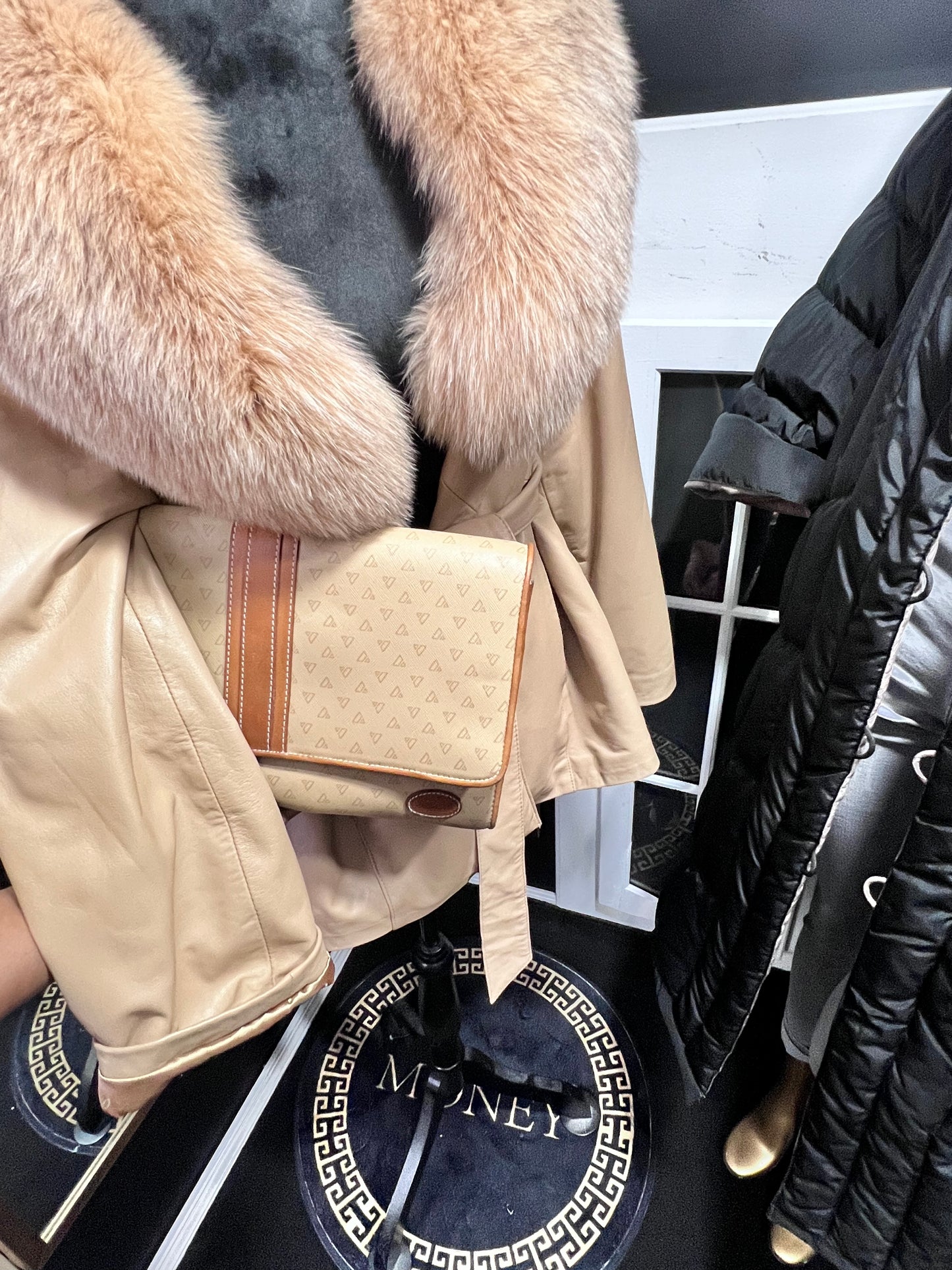 Liz Claiborne crossbody