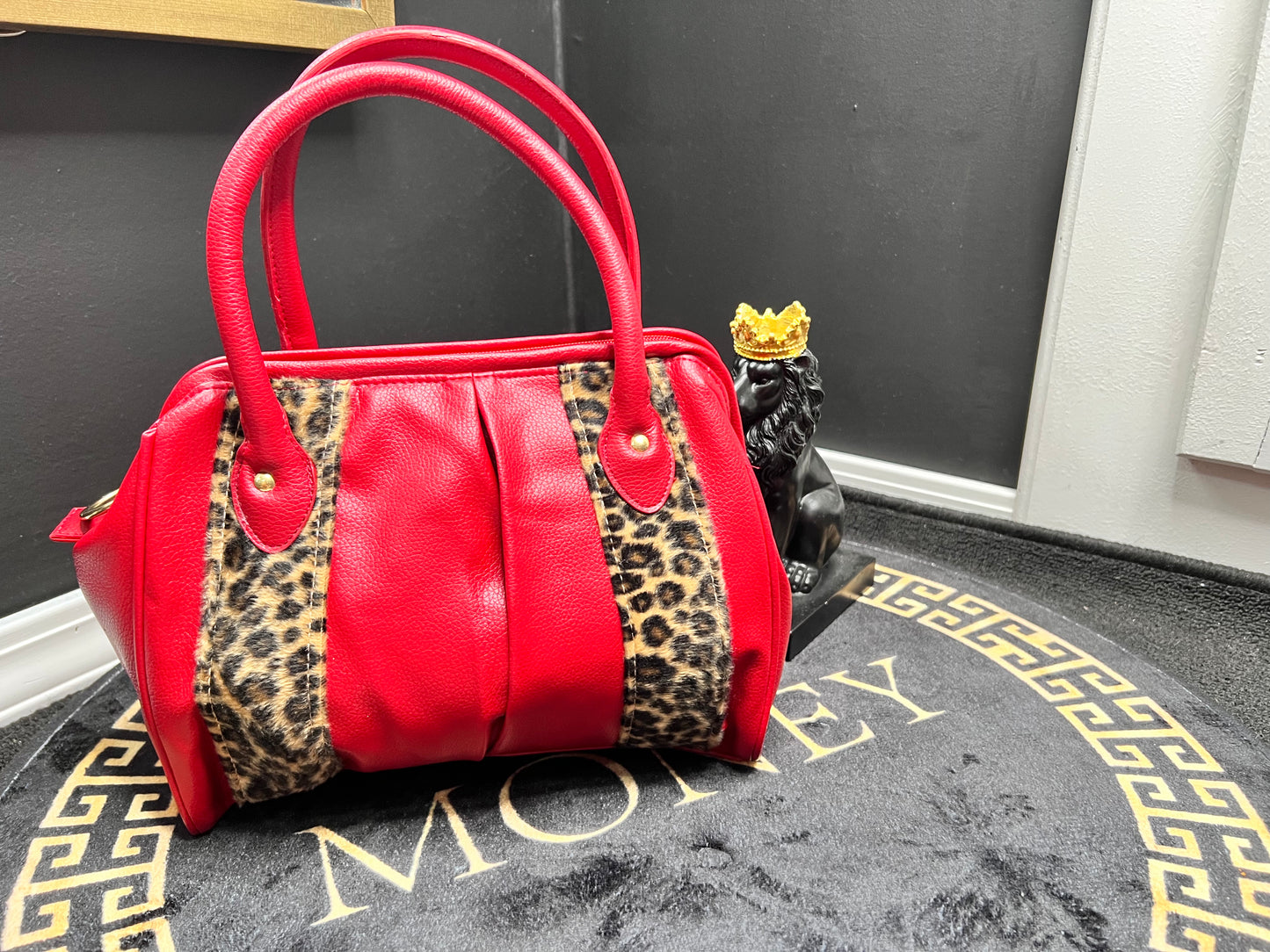 Vintage red handbag