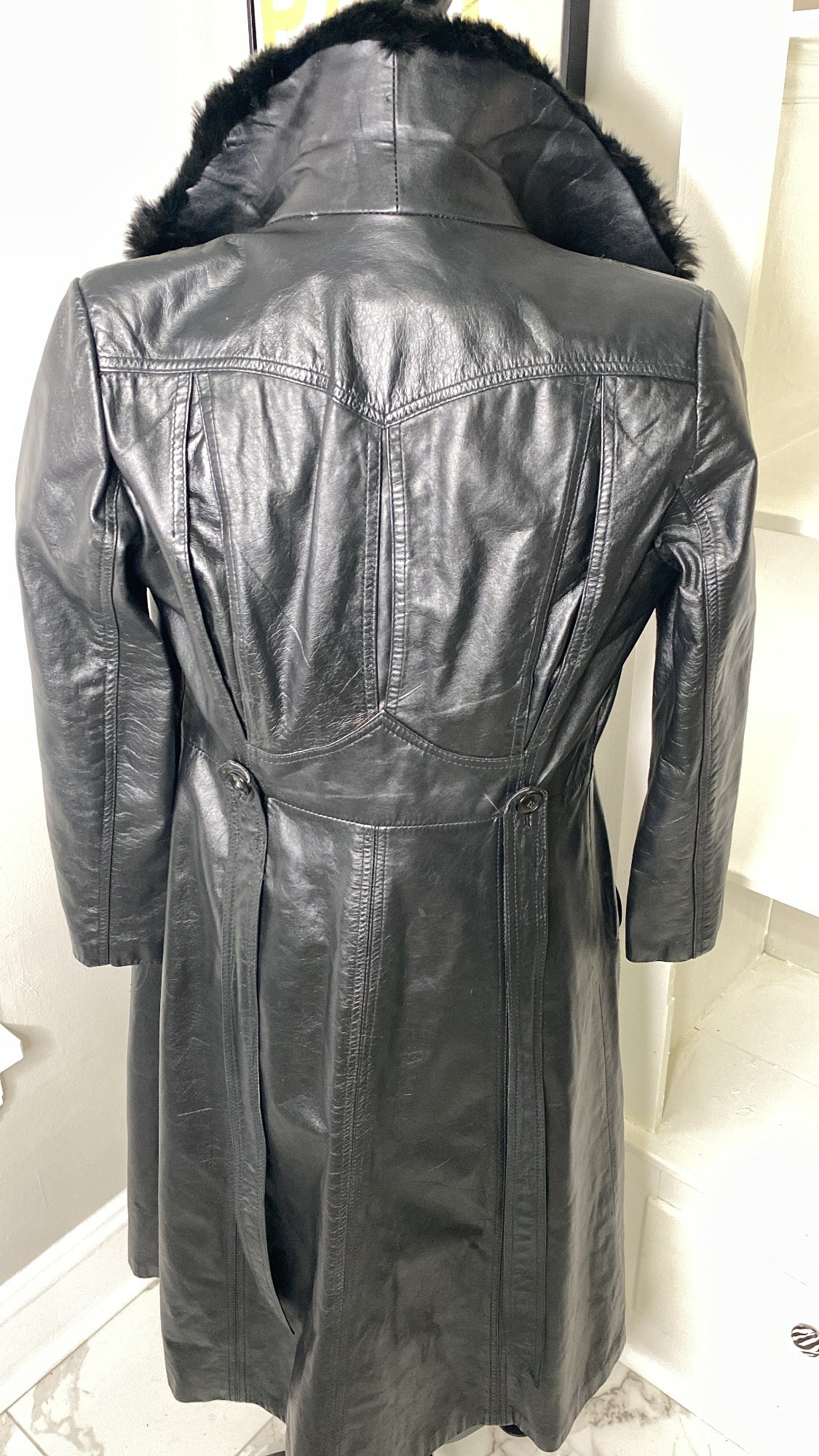 Small vintage leather coat