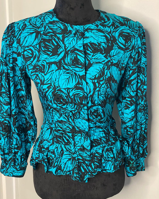 Size small/med tag size 10