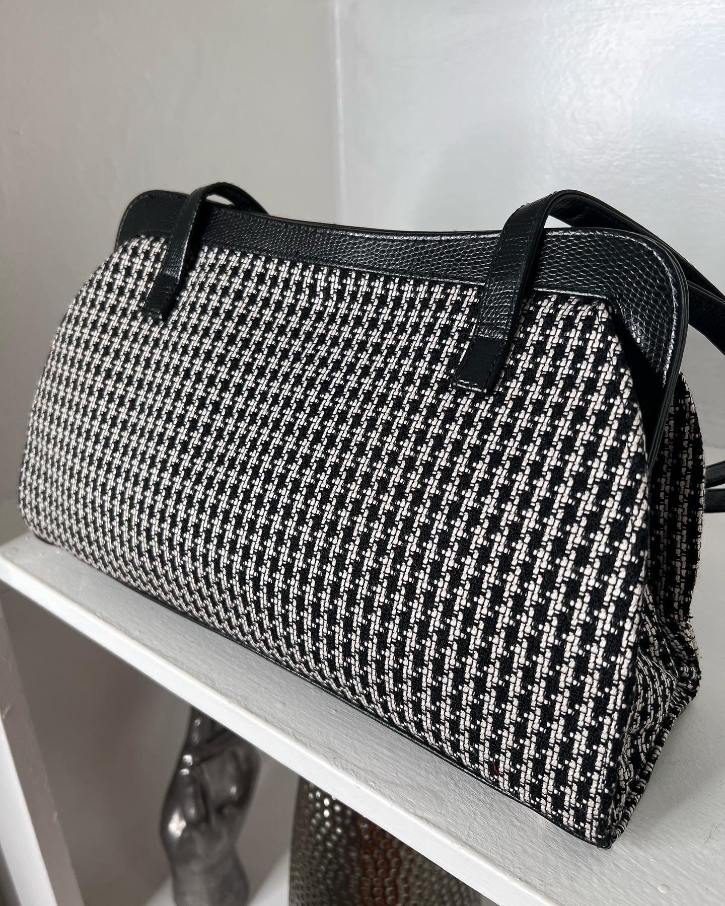 Black & white handbag